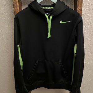 GUC Men’s Nike Therma-Fit Hoodie Large Black/Green